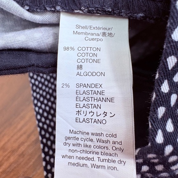 Khakis by GAP Slim City Black Dot Print Crop Capri Pants Womens Size 8 Stretch - Picture 5 of 12